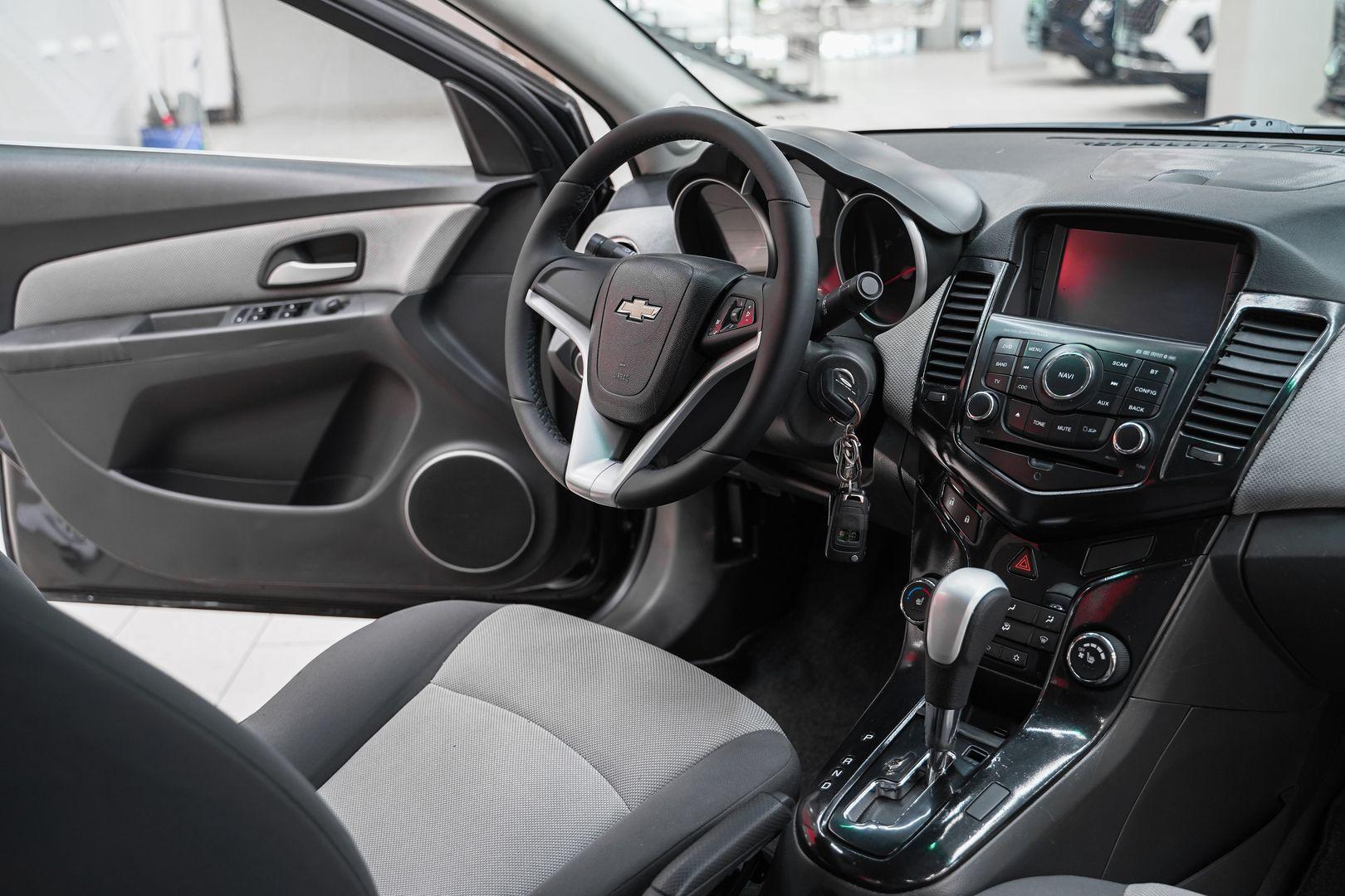 Chevrolet Cruze 2009, черный, ДЦ Орехово