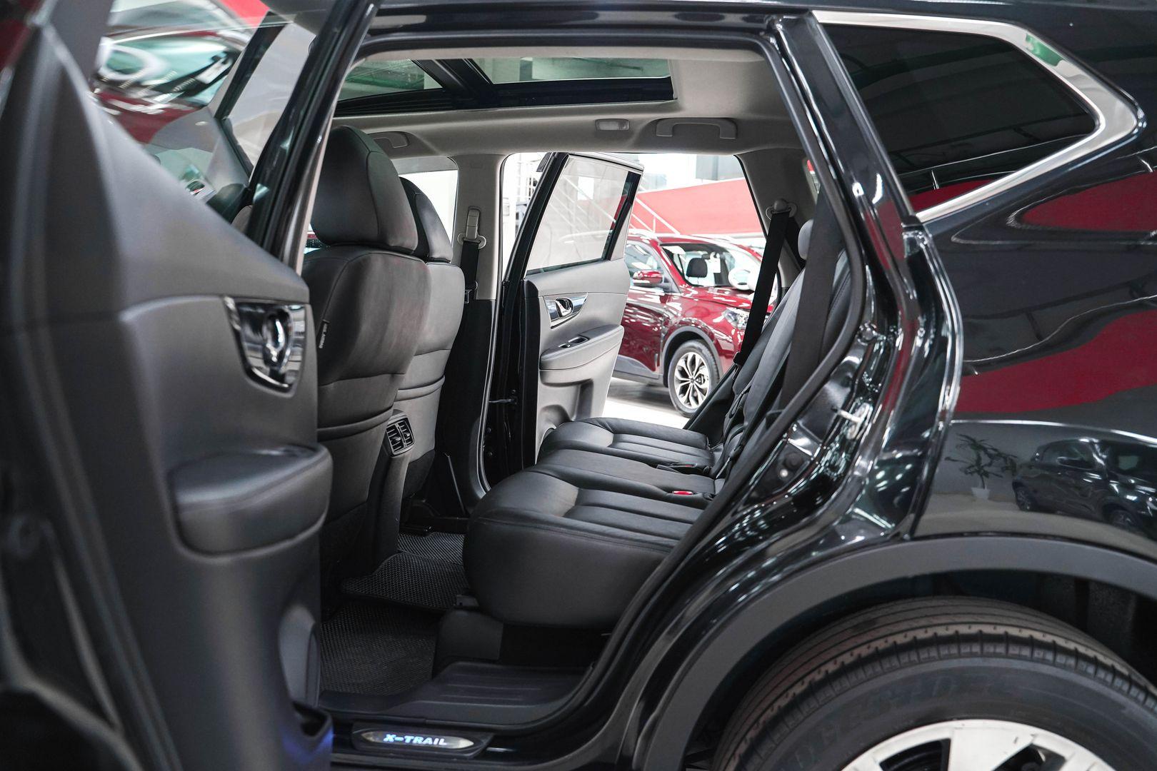 Nissan X-Trail 2015, черный, ДЦ Орехово