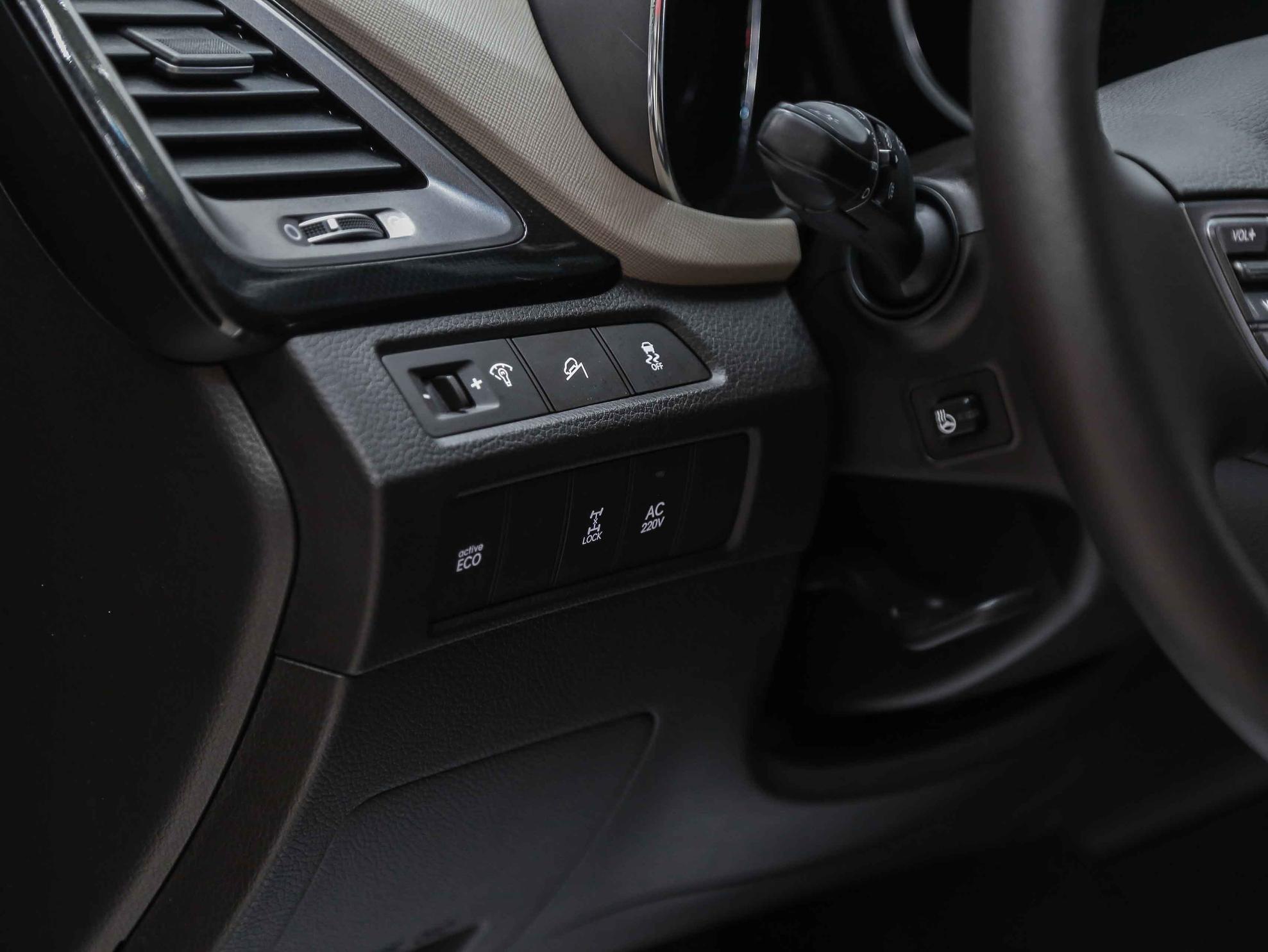 Hyundai Santa Fe 2014, белый, ДЦ Орехово