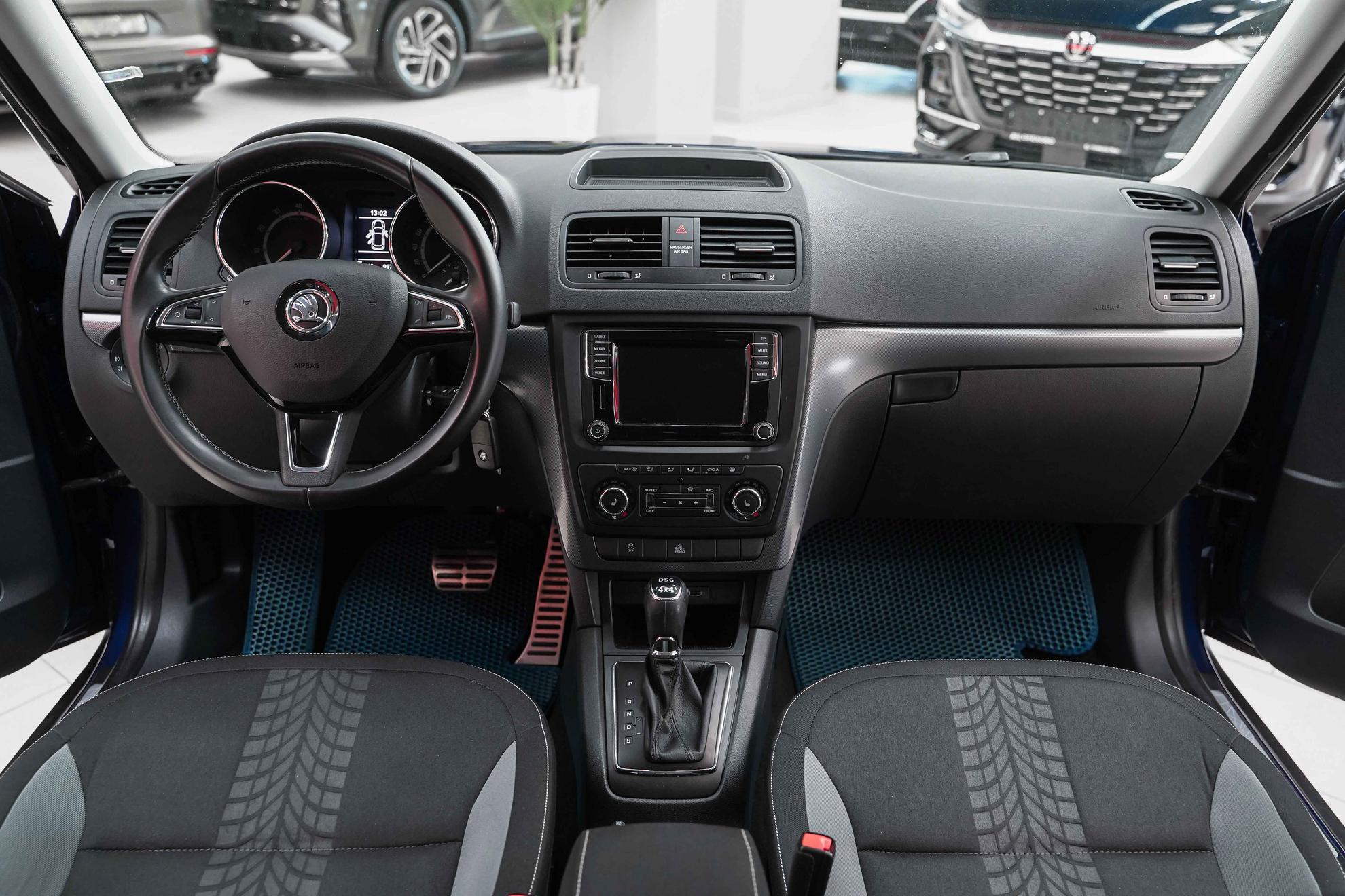 Skoda Yeti 2017, синий, ДЦ Орехово