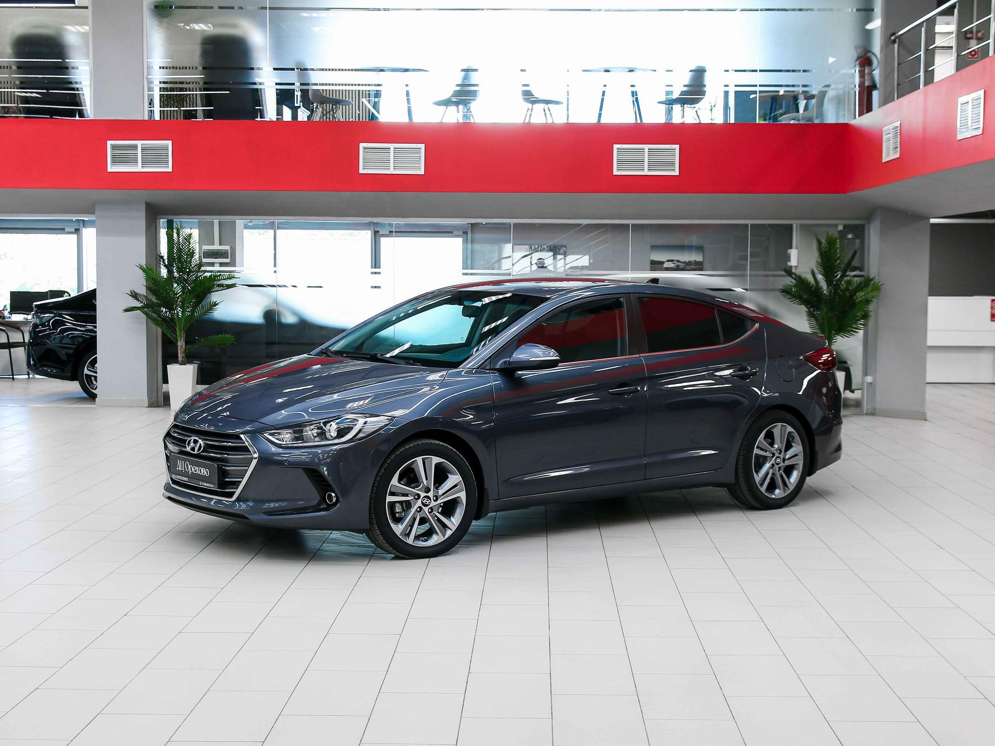 Hyundai Elantra 2016, серый, ДЦ Орехово