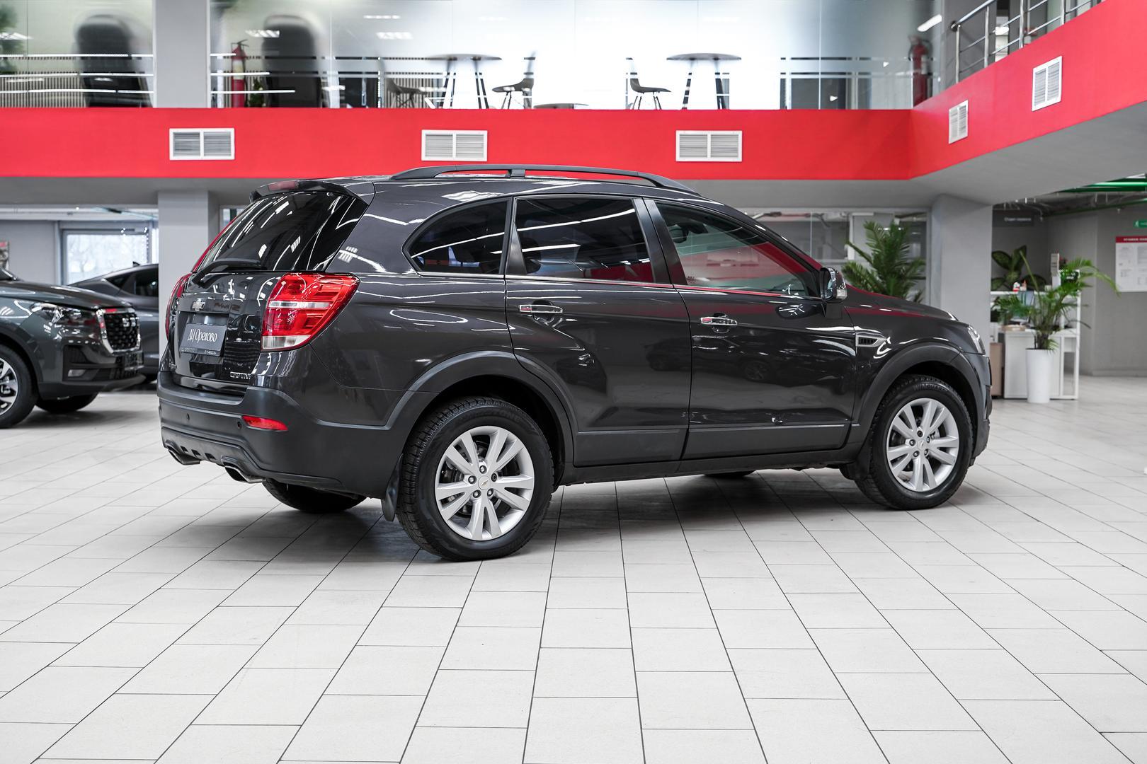 Chevrolet Captiva 2015, серый, ДЦ Орехово