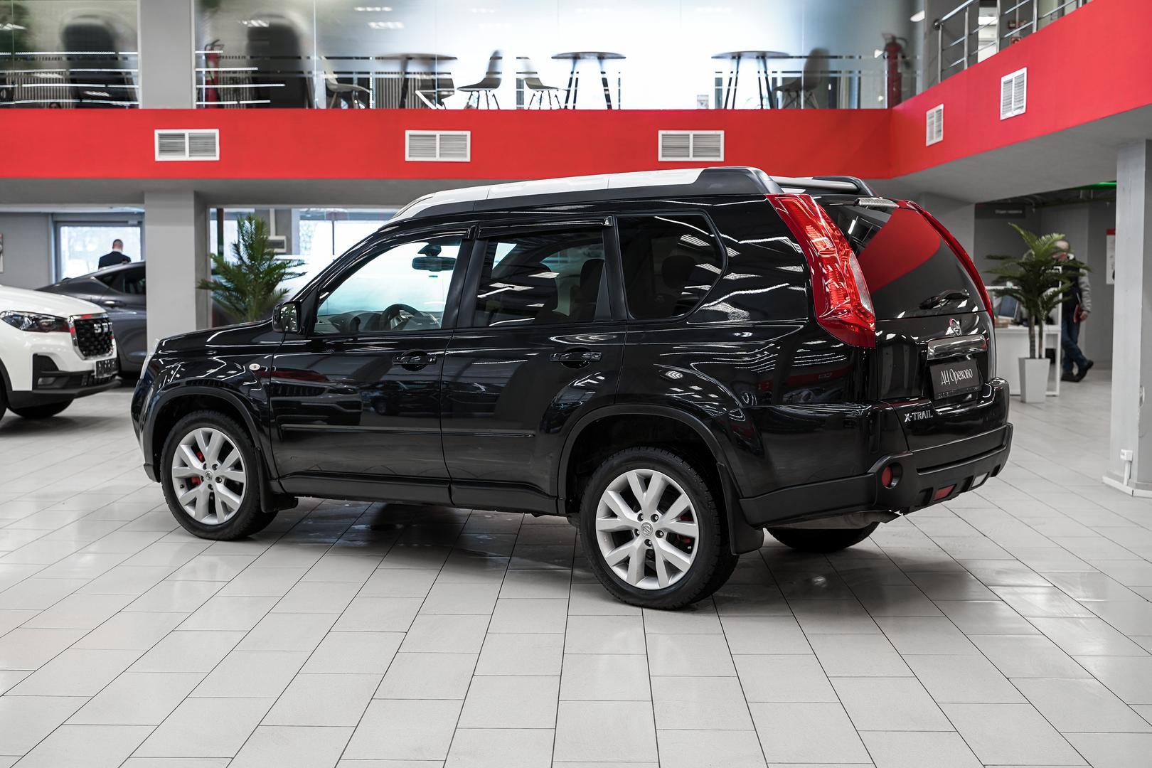 Nissan X-Trail 2013, черный, ДЦ Орехово