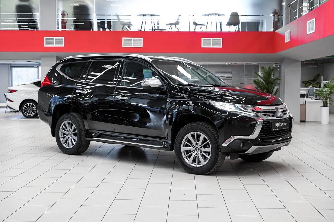 Mitsubishi Pajero Sport 2018, черный, ДЦ Орехово