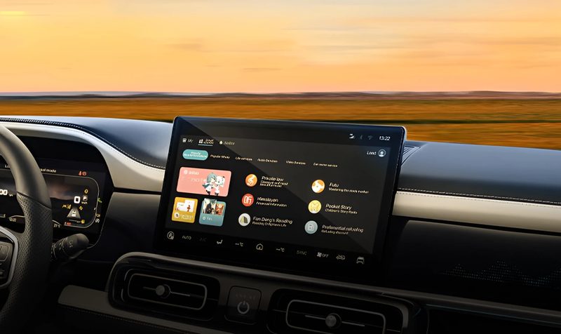 BAIC BJ60, мультимедийный экран в салоне