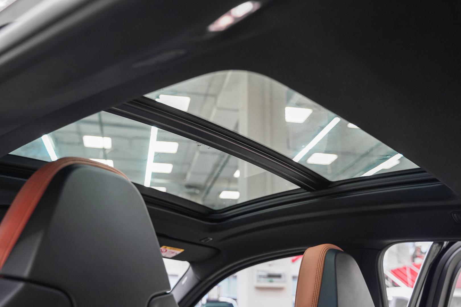 BMW X4 2021, черный, ДЦ Орехово