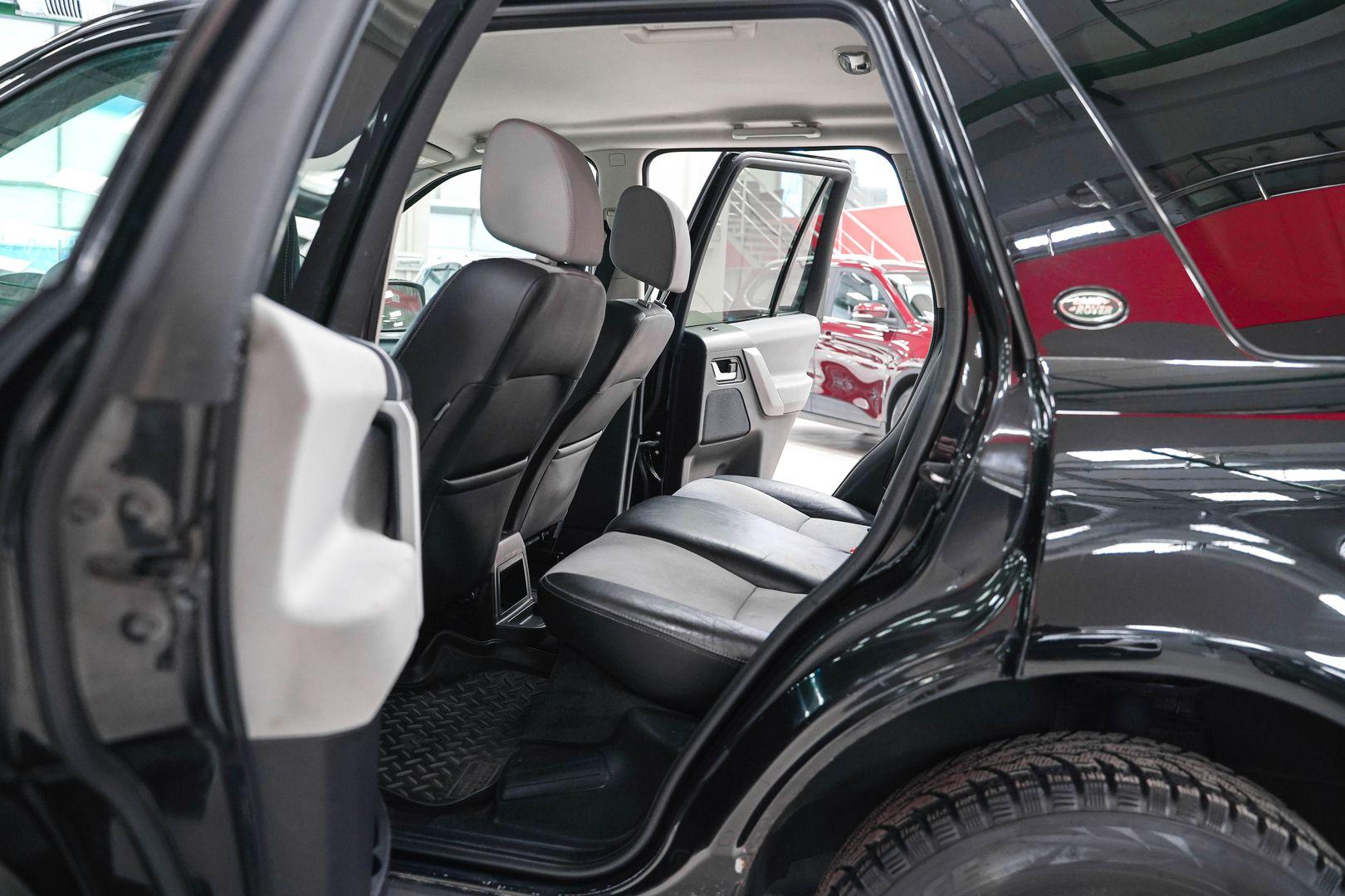 Land Rover Freelander 2010, черный, ДЦ Орехово