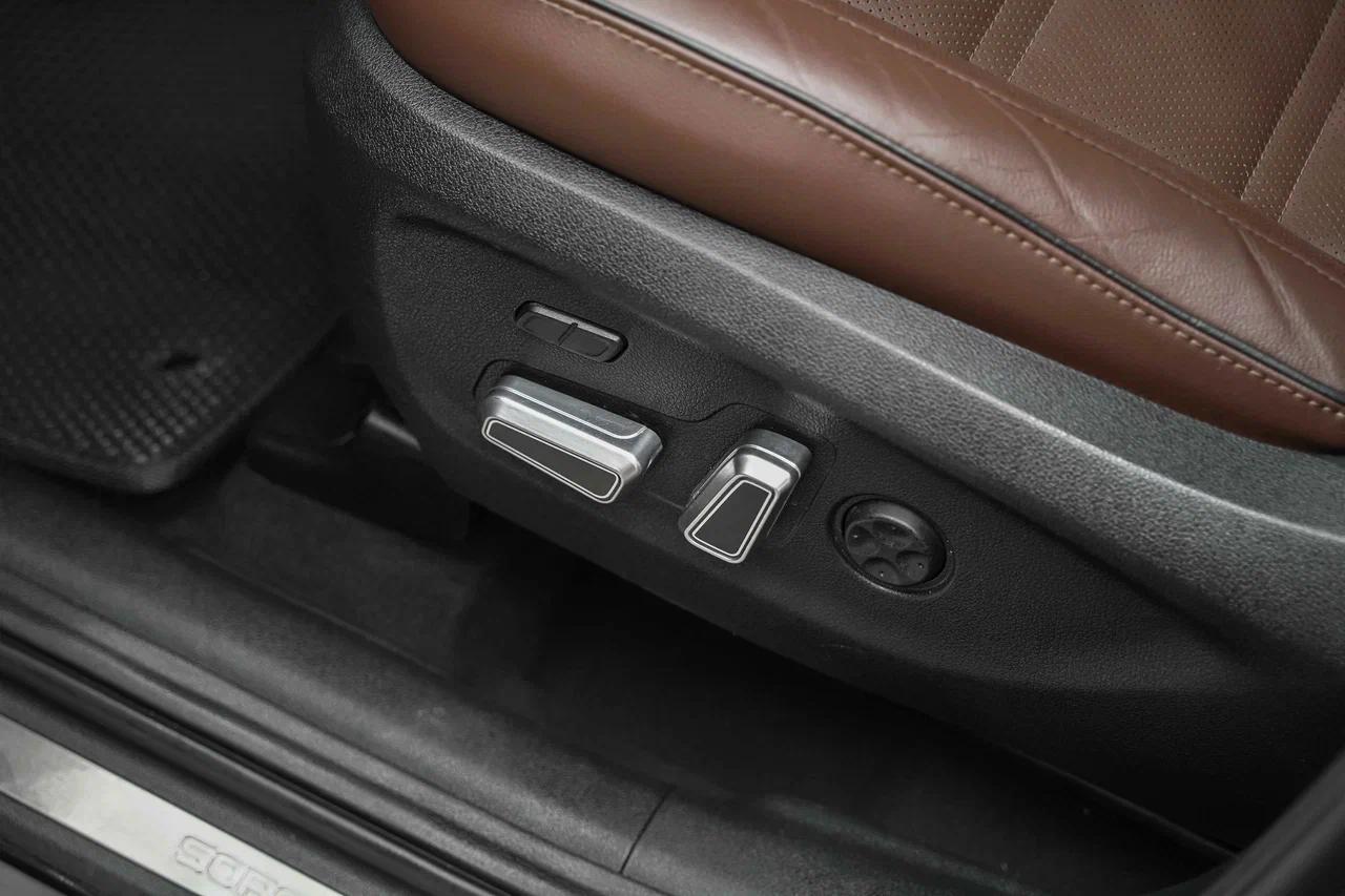 Kia Sorento 2016, черный, ДЦ Орехово