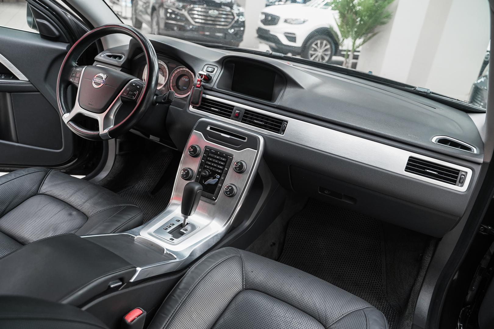 Volvo S80 2011, черный, ДЦ Орехово