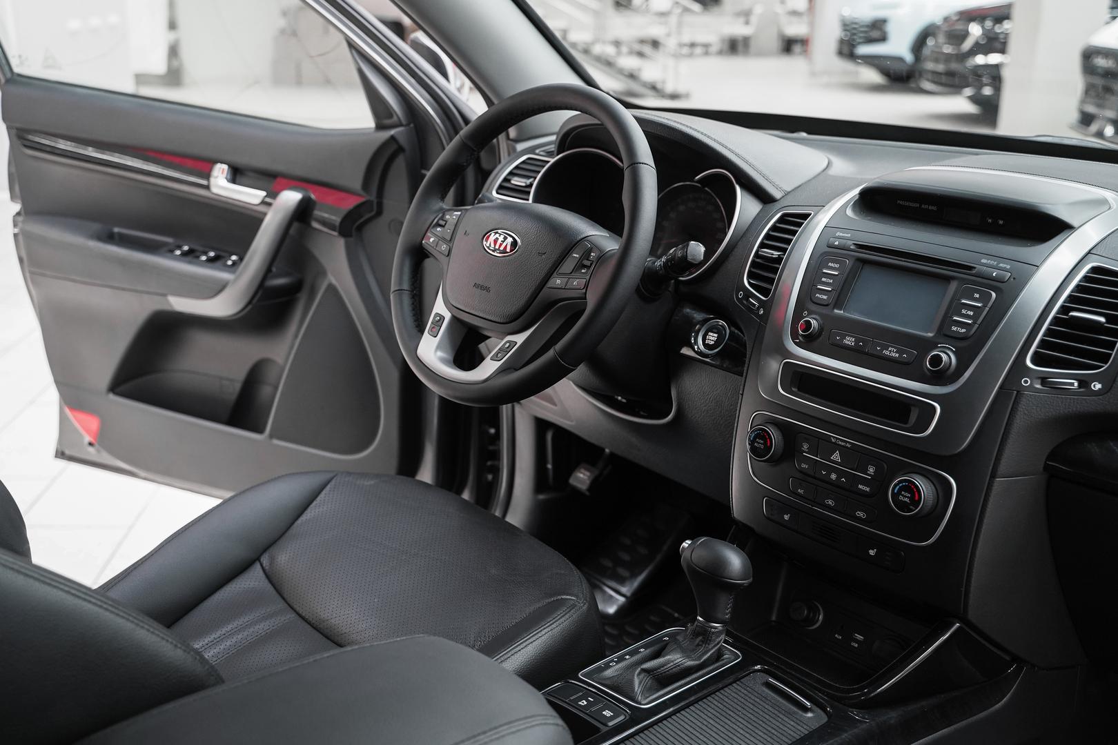 Kia Sorento 2017, серый, ДЦ Орехово