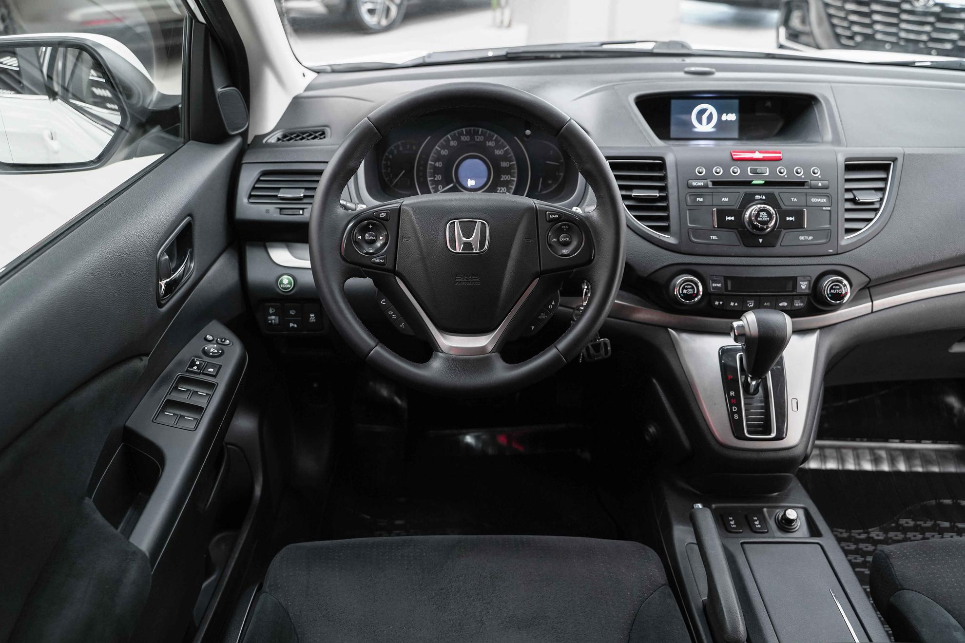 Honda CR-V 2013, белый, ДЦ Орехово