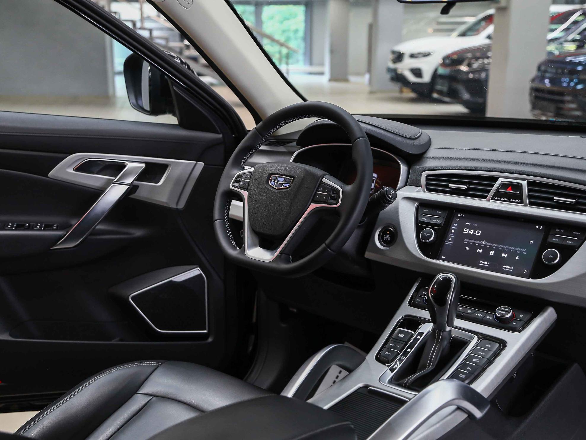 Geely Atlas 2019, черный, ДЦ Орехово