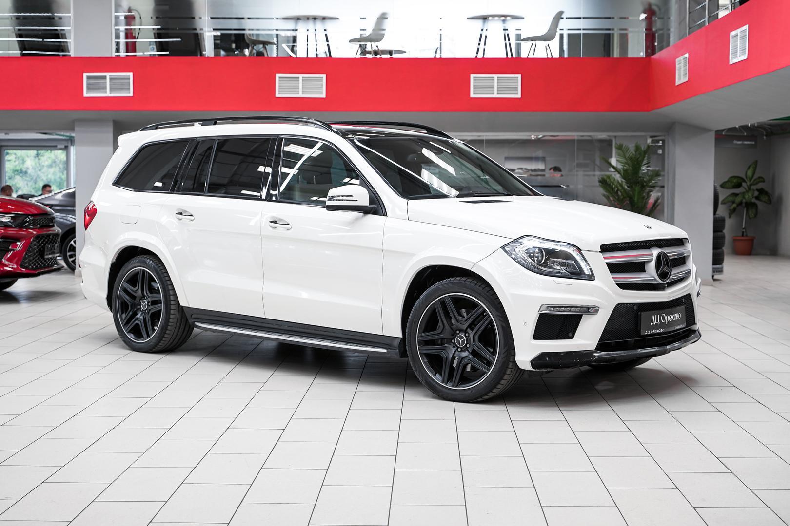 Mercedes-Benz GL-Класс 2015, белый, ДЦ Орехово