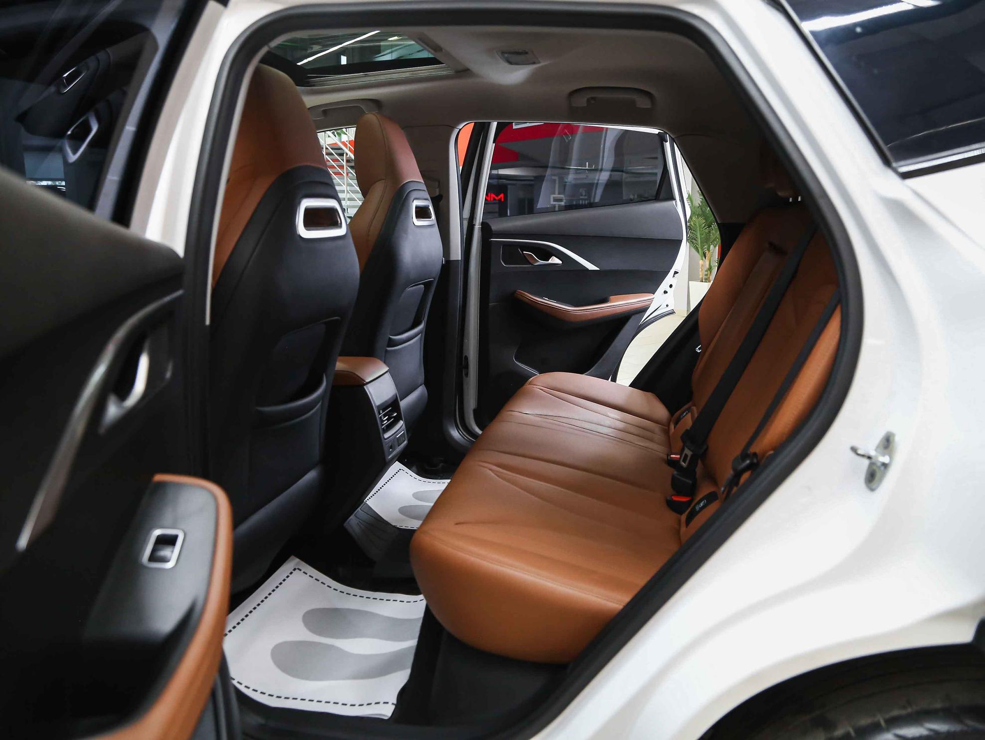 Omoda C5 2022, белый, ДЦ Орехово