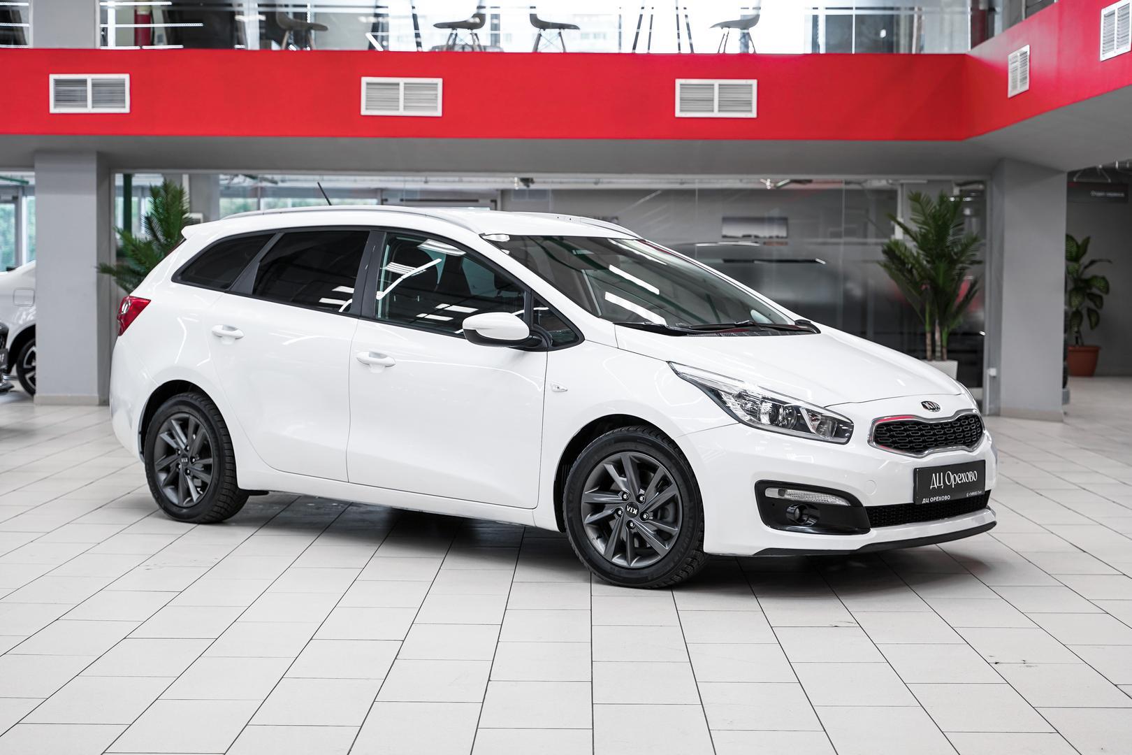Kia Ceed 2016, белый, ДЦ Орехово