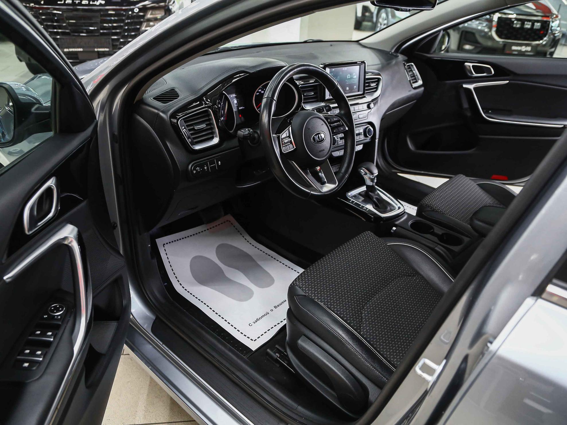 Kia Ceed 2019, серебряный, ДЦ Орехово