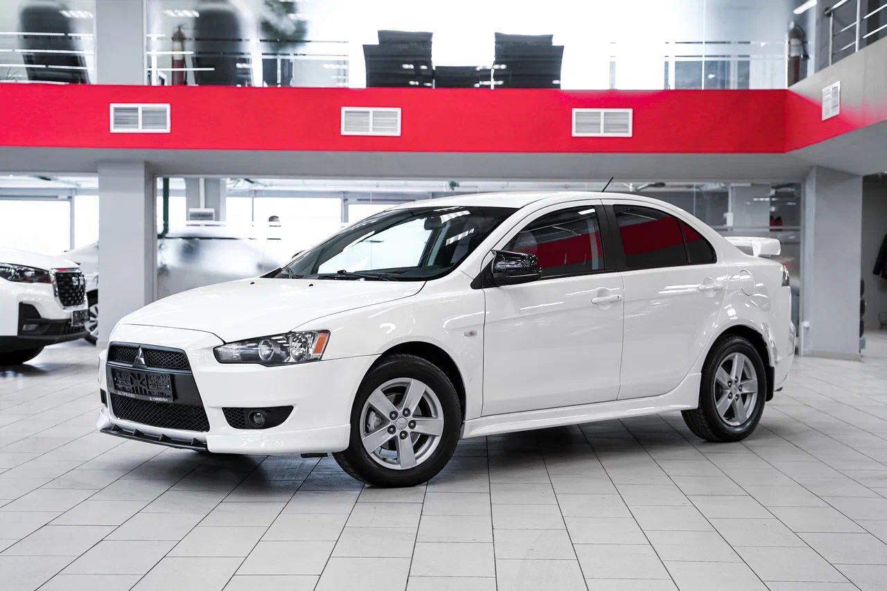 Mitsubishi Lancer 2008, белый, ДЦ Орехово