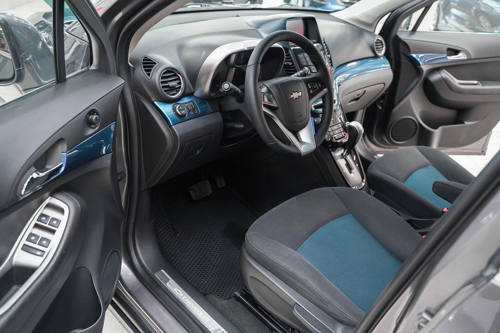 Chevrolet Orlando 2012, серый, ДЦ Орехово