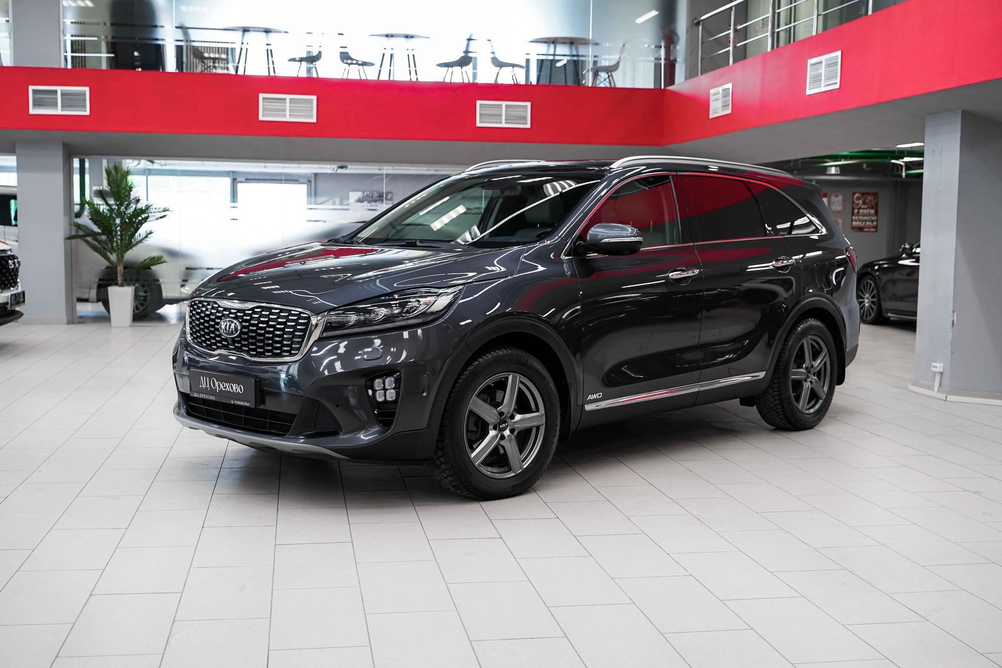 Kia Sorento 2018, серый, ДЦ Орехово