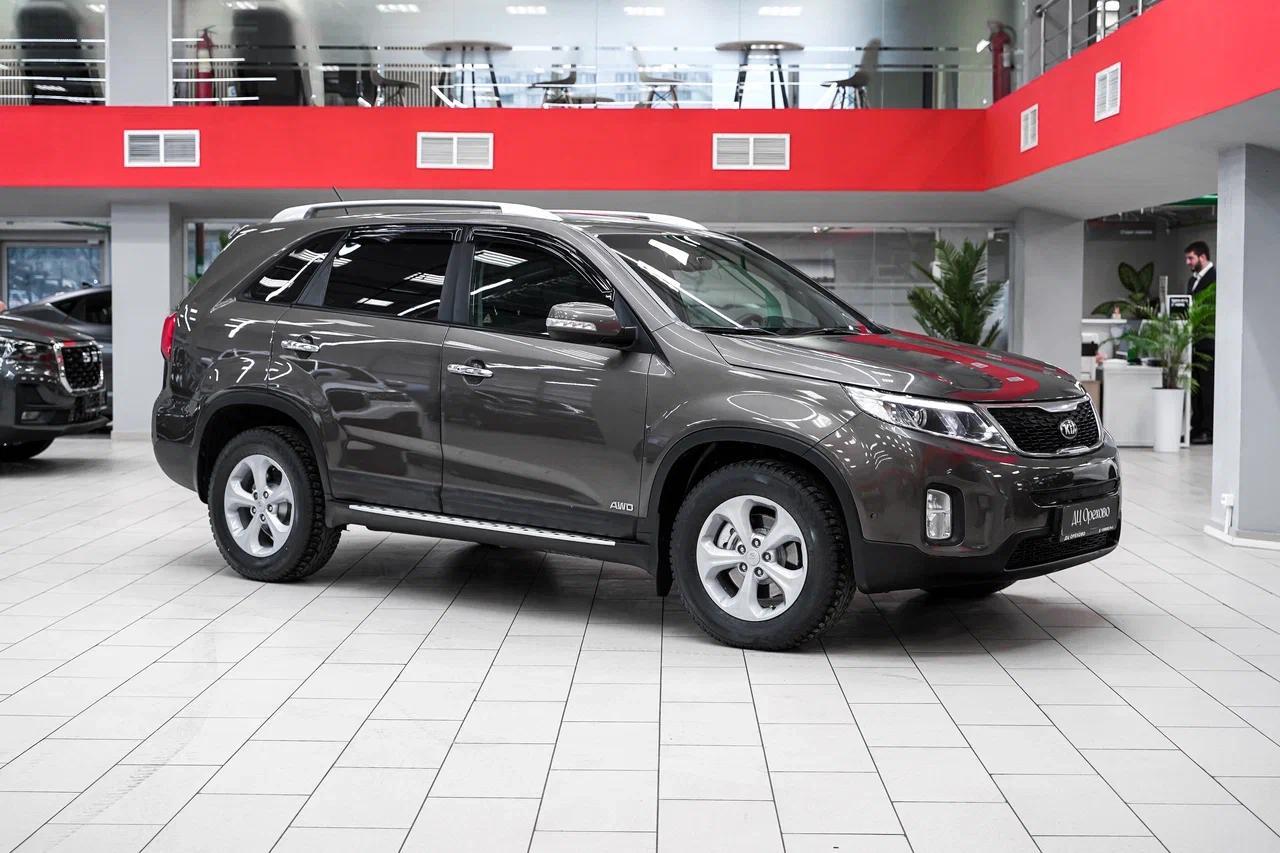 Kia Sorento 2013, бежевый, ДЦ Орехово