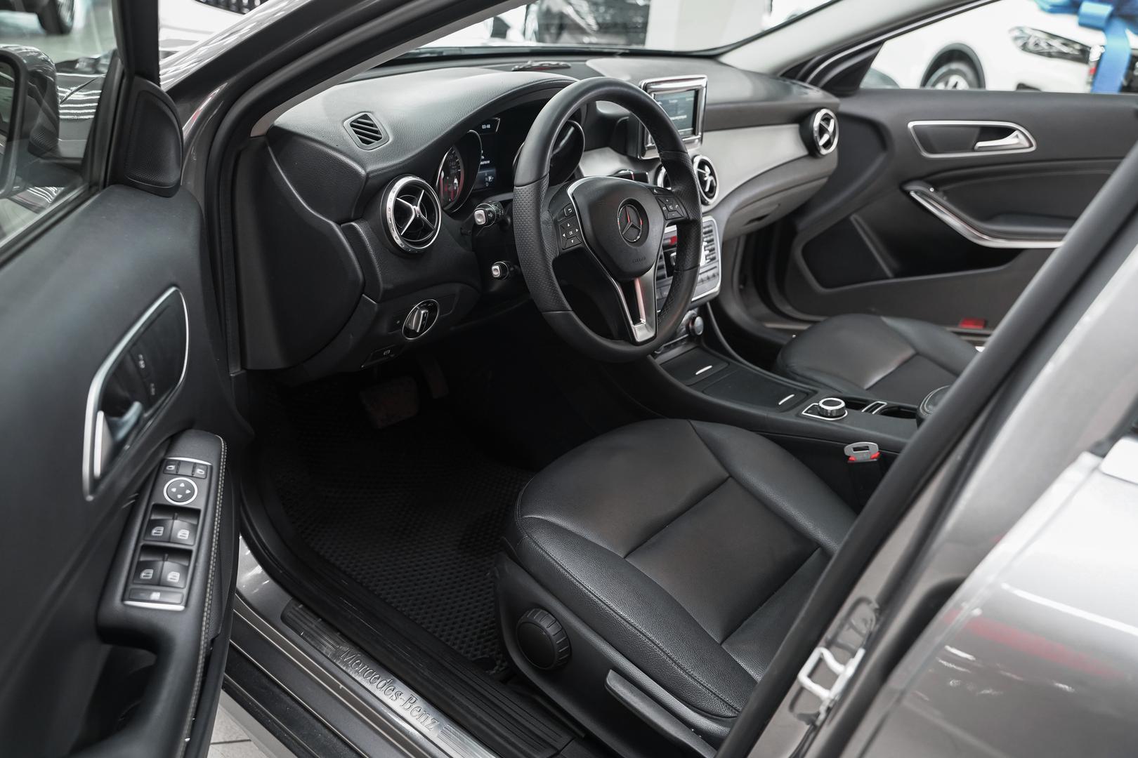 Mercedes-Benz GLA 2014, серый, ДЦ Орехово