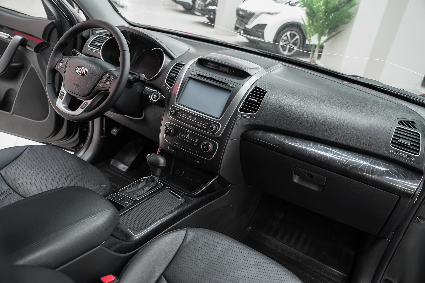 Kia Sorento 2013, черный, ДЦ Орехово