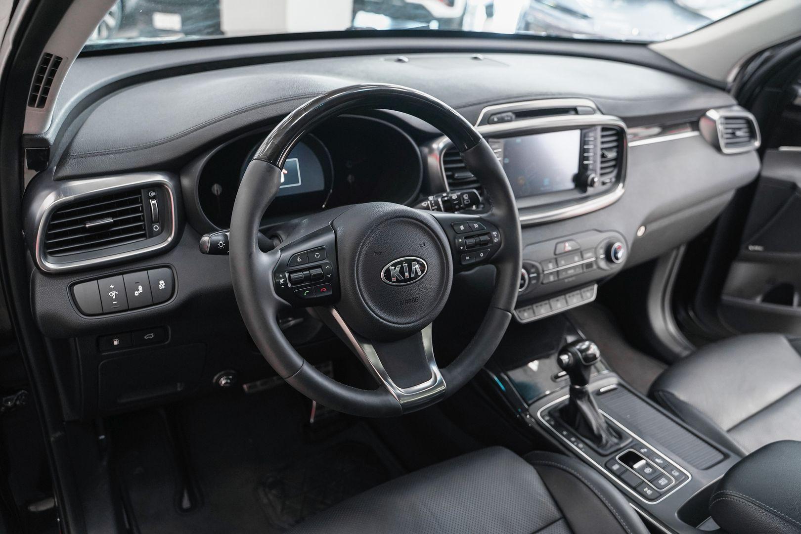 Kia Sorento 2017, черный, ДЦ Орехово