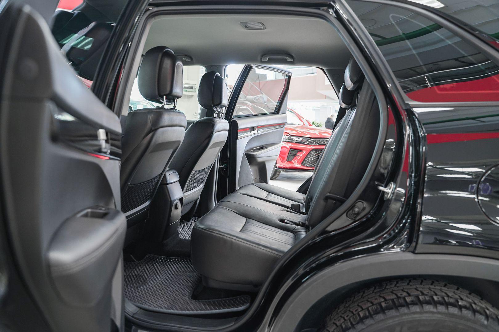 Kia Sorento 2012, черный, ДЦ Орехово
