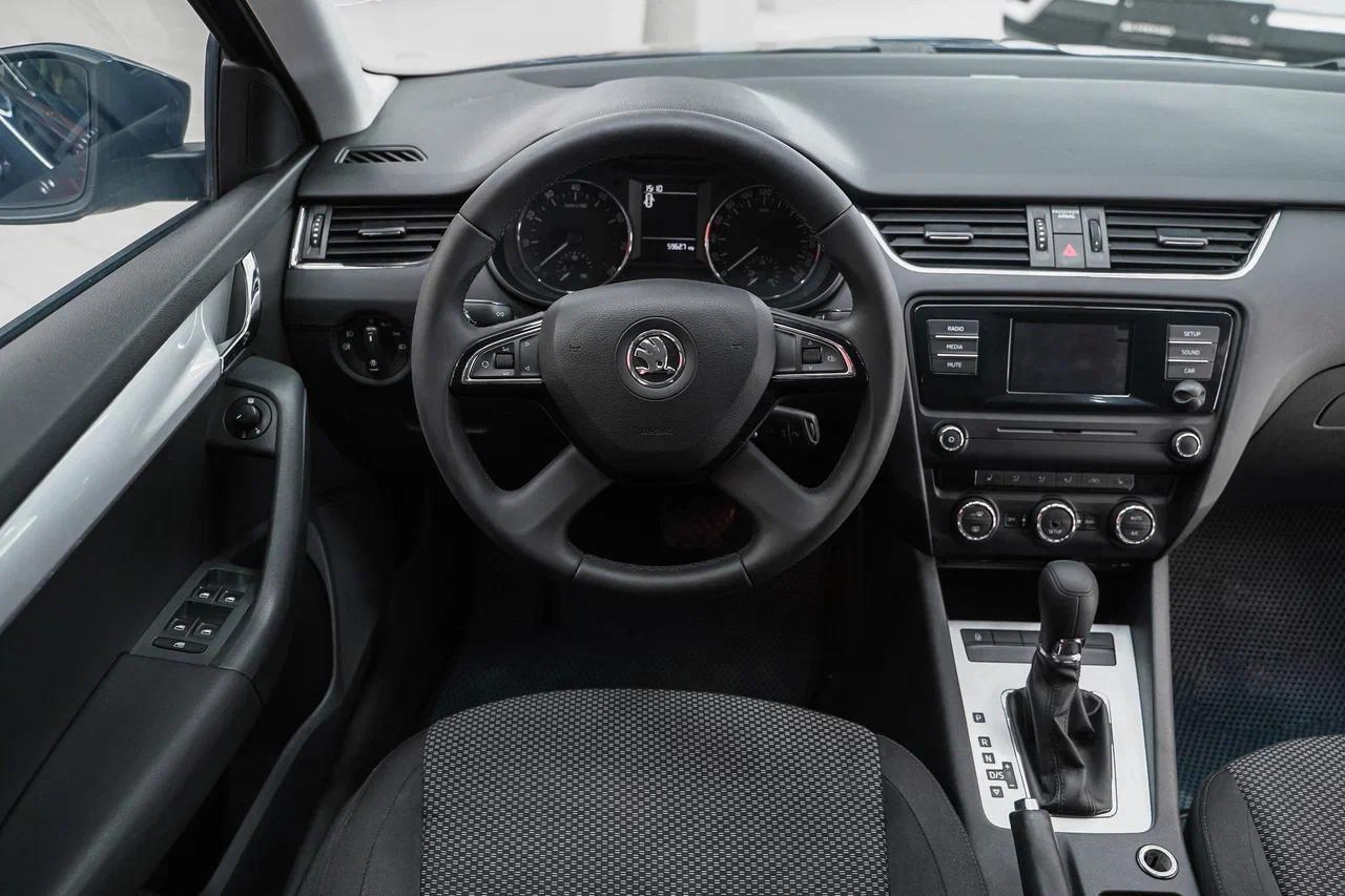 Skoda Octavia 2014, синий, ДЦ Орехово
