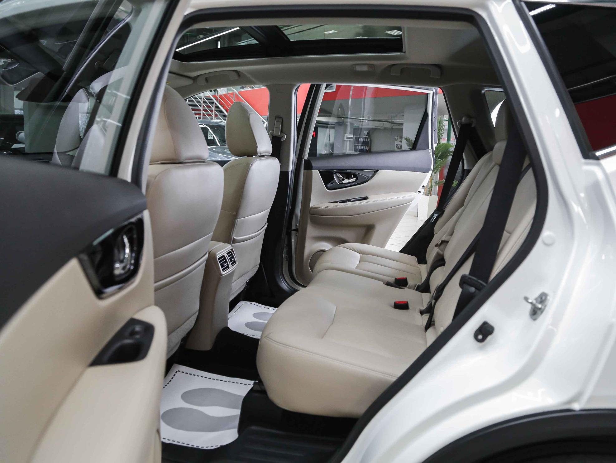 Nissan X-Trail 2021, белый, ДЦ Орехово