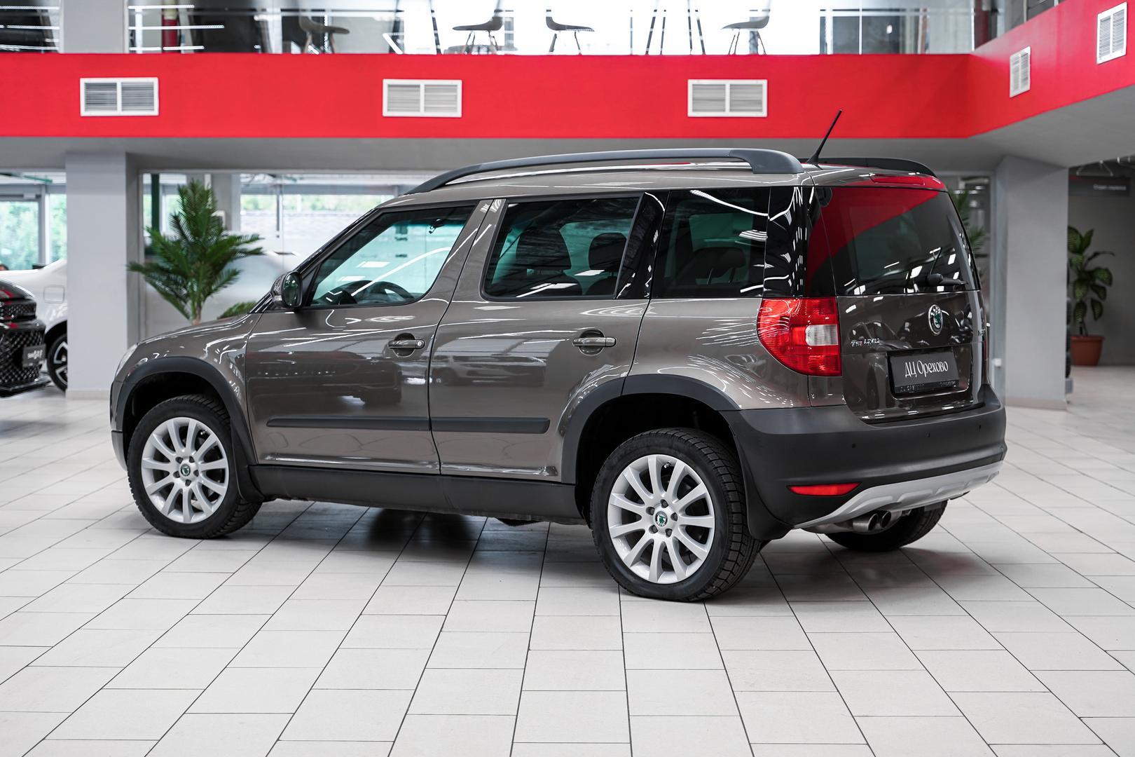 Skoda Yeti 2012, коричневый, ДЦ Орехово