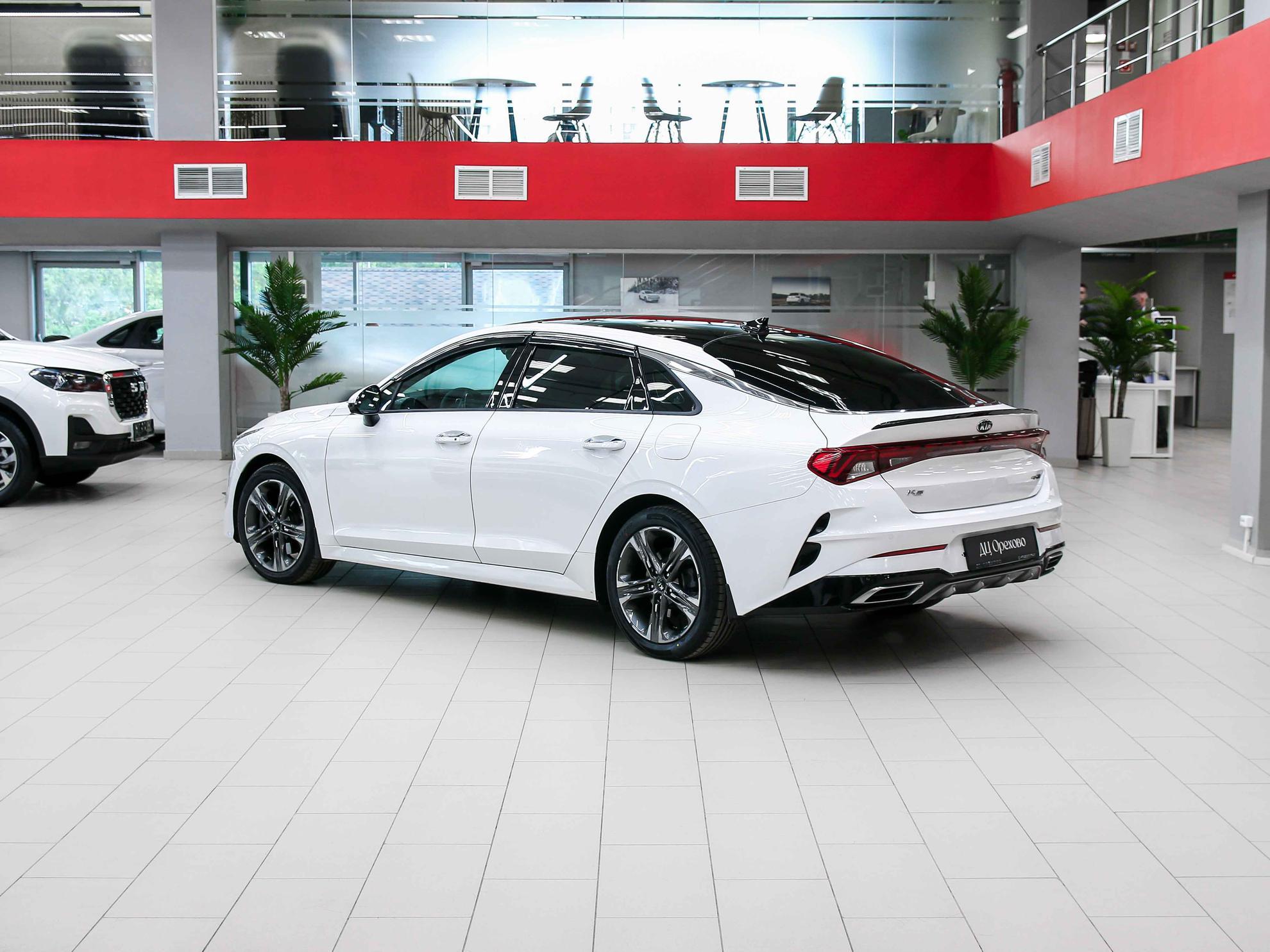 Kia K5 2020, белый, ДЦ Орехово