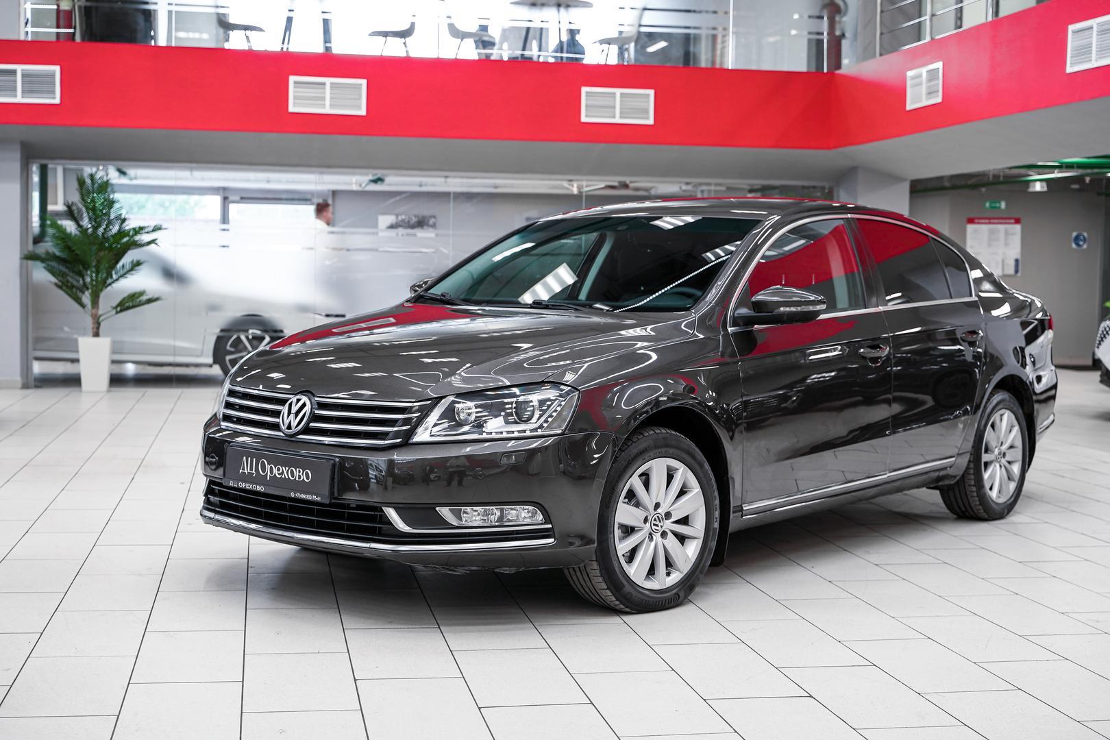 Volkswagen Passat 2013, коричневый, ДЦ Орехово