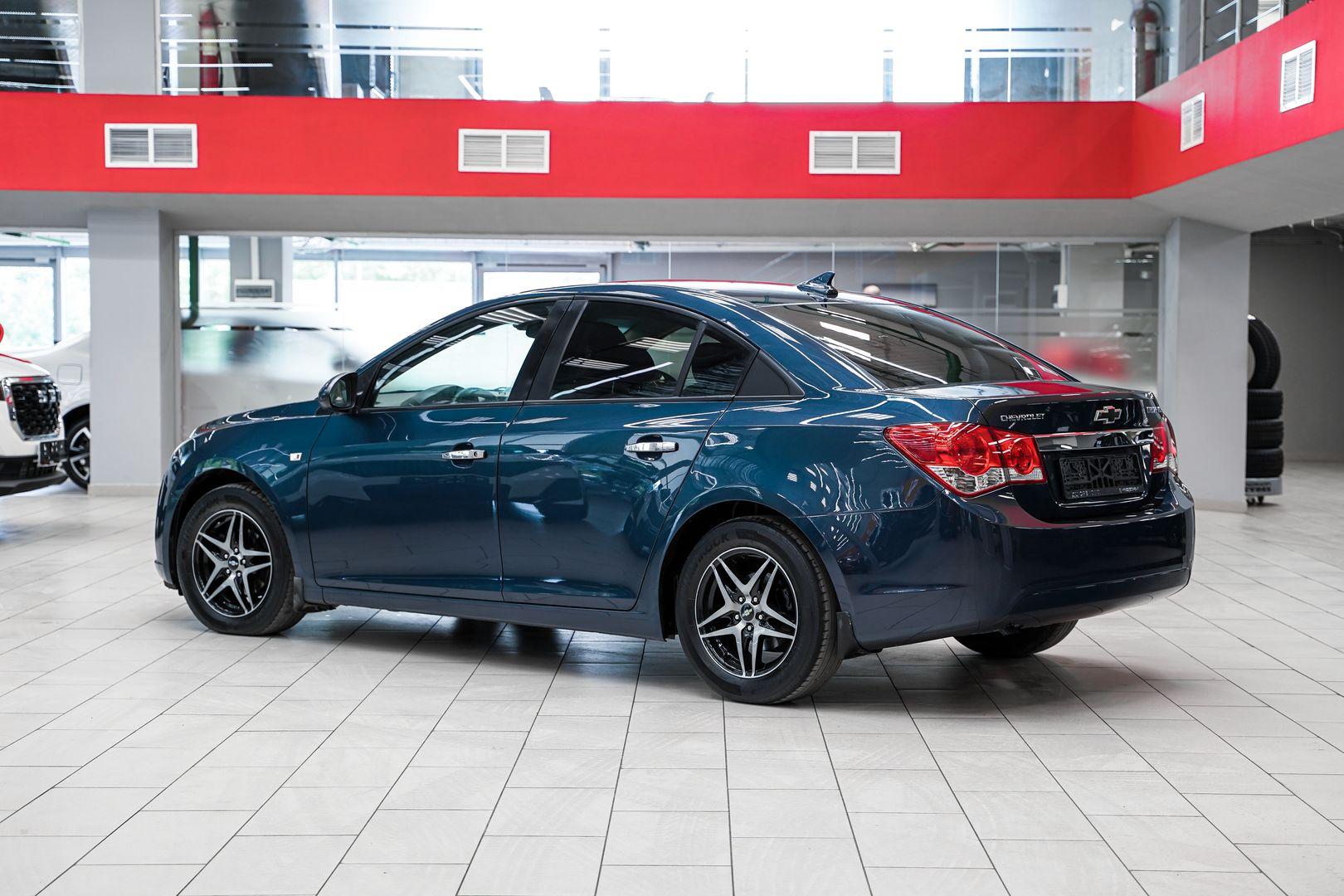 Chevrolet Cruze 2011, синий, ДЦ Орехово