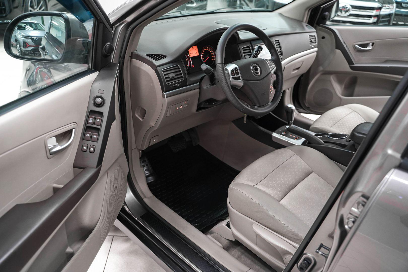 SsangYong Actyon 2011, серый, ДЦ Орехово