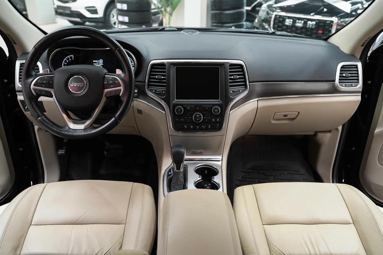 Jeep Grand Cherokee 2016, черный, ДЦ Орехово