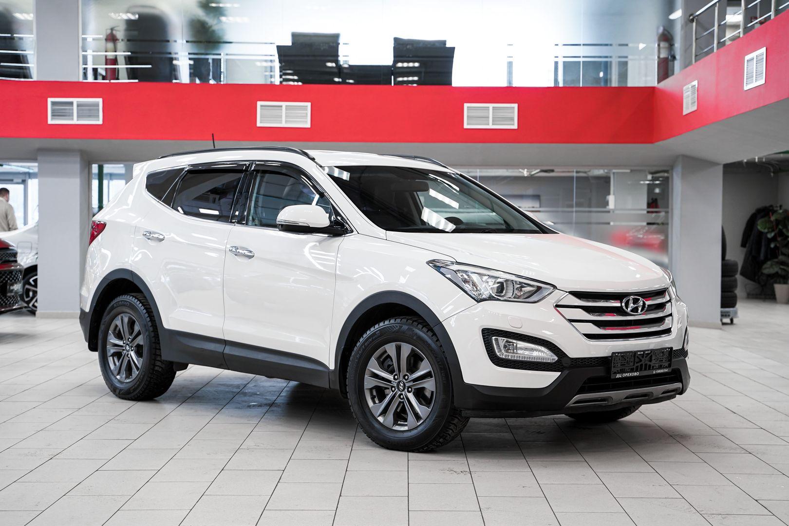 Hyundai Santa Fe 2014, белый, ДЦ Орехово