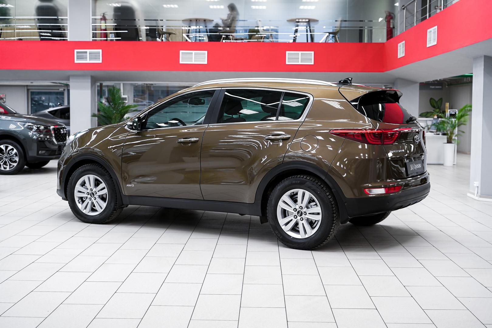 Kia Sportage 2016, зеленый, ДЦ Орехово