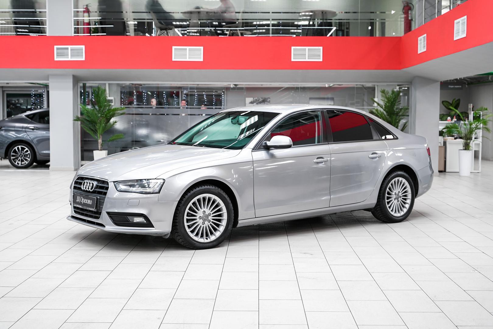 Audi A4 2014, серебряный, ДЦ Орехово