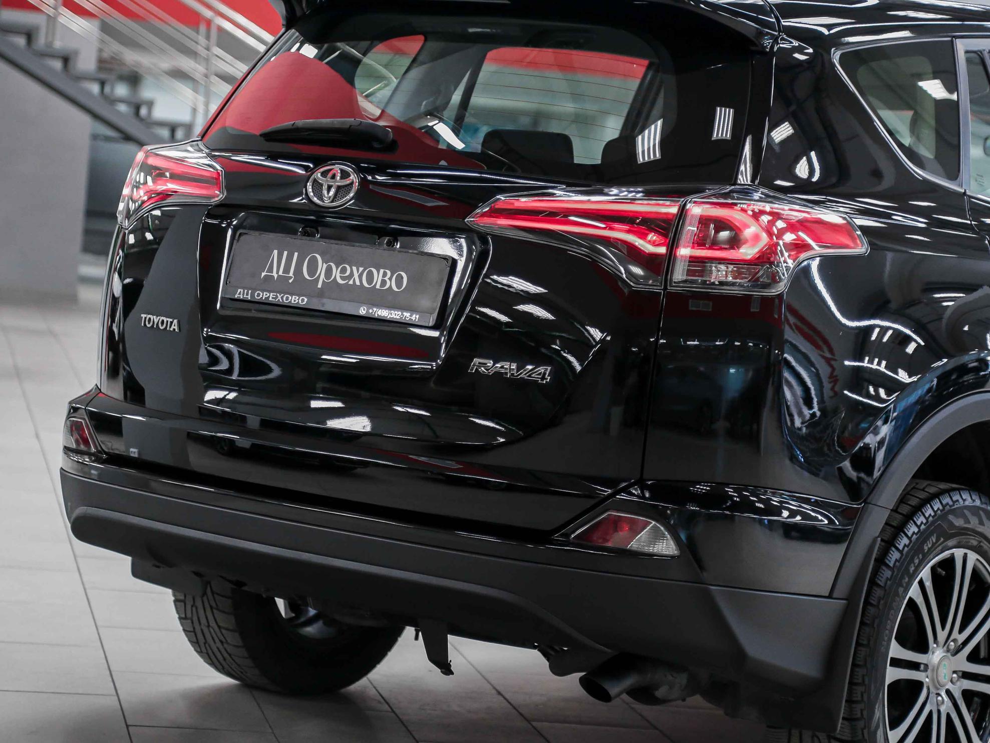Toyota RAV4 2017, черный, ДЦ Орехово