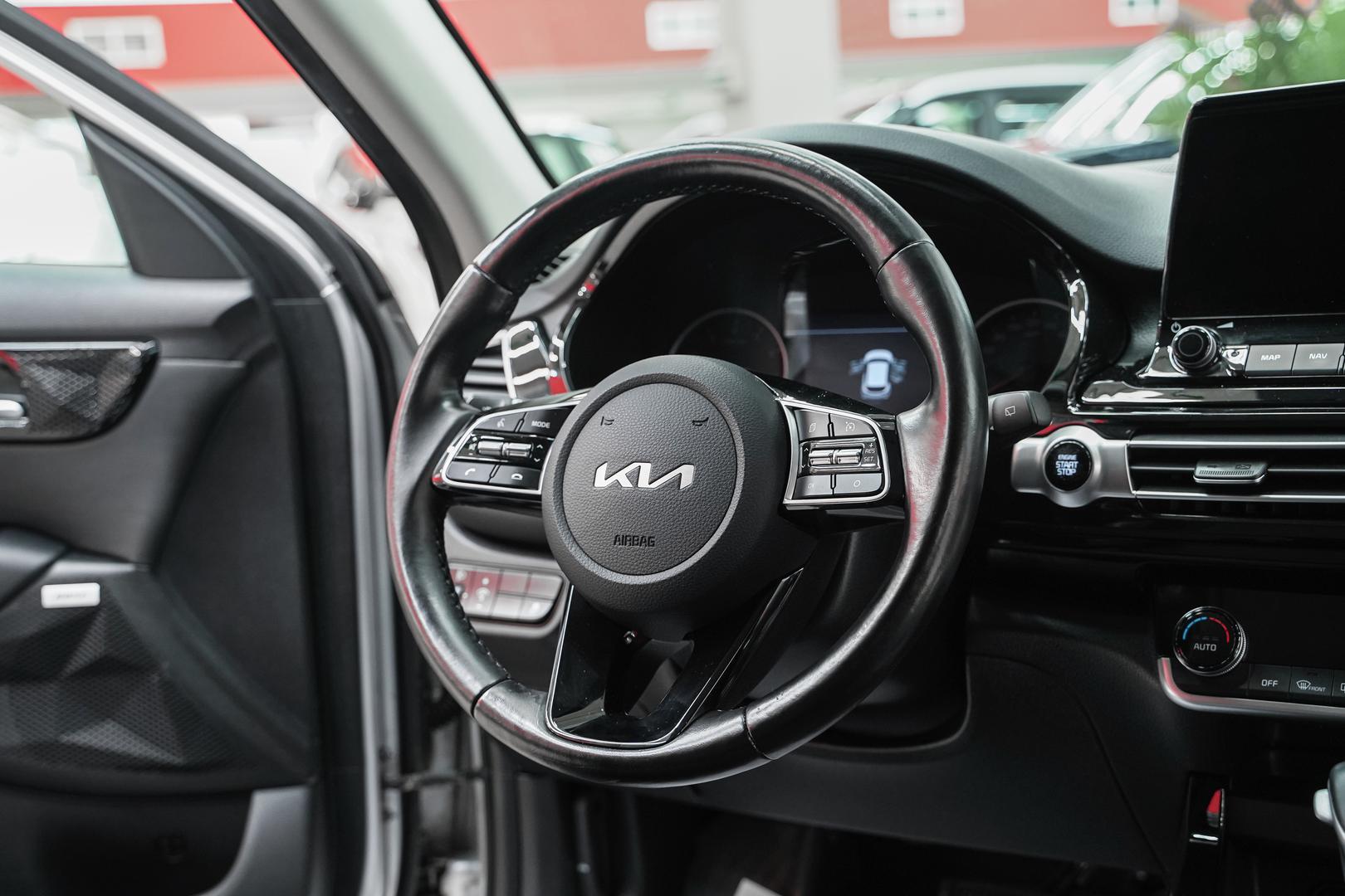 Kia Seltos 2022, серебряный, ДЦ Орехово