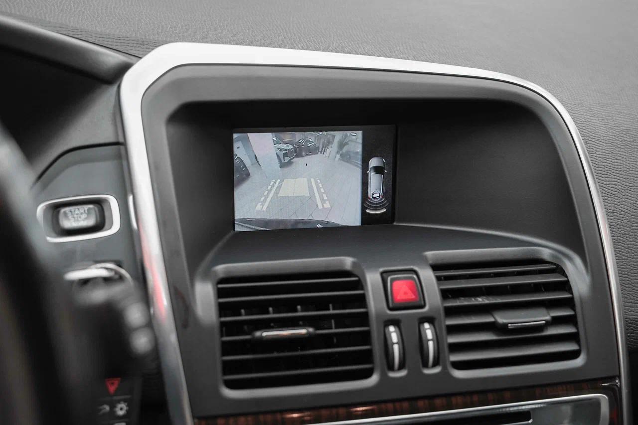 Volvo XC60 2015, черный, ДЦ Орехово