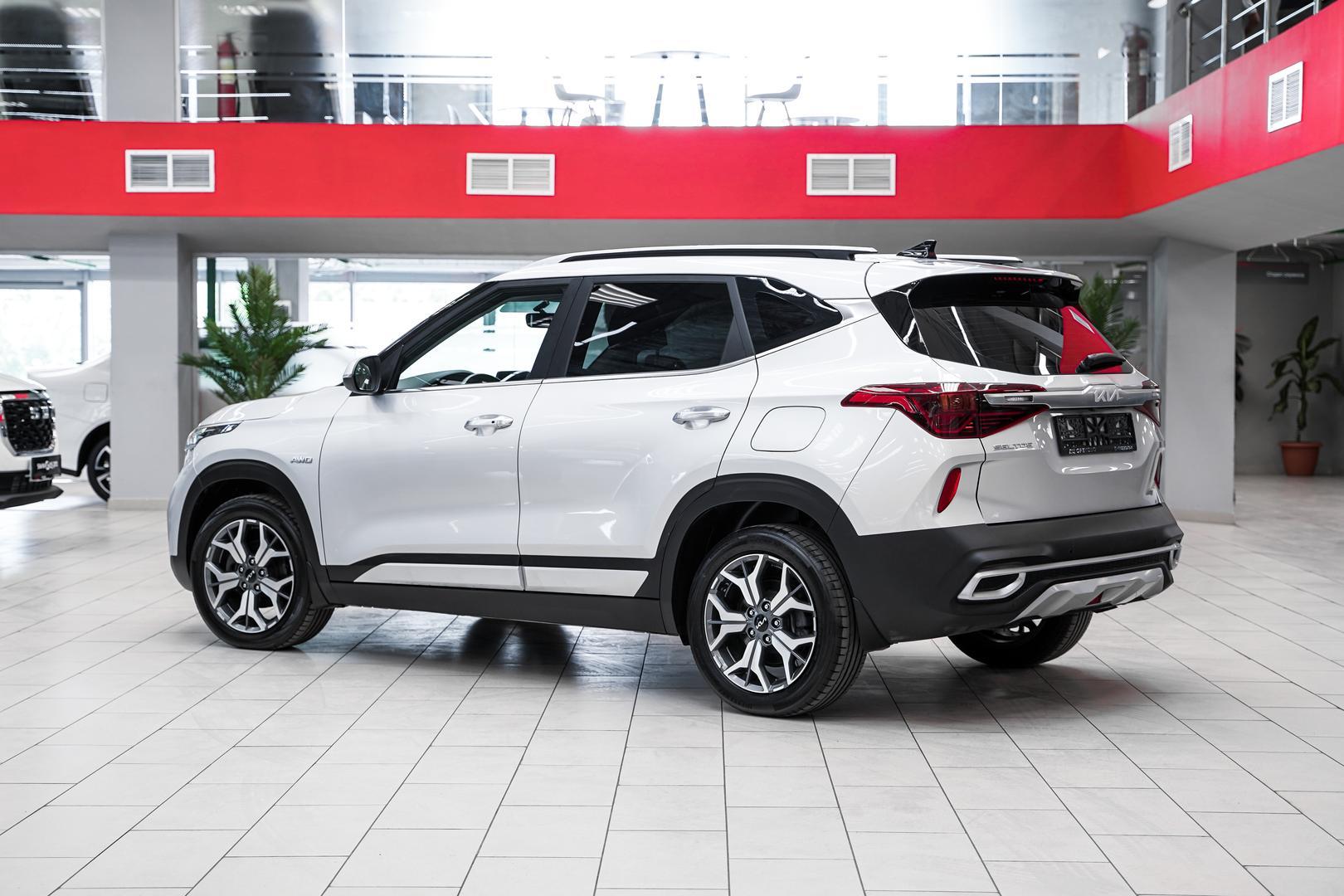 Kia Seltos 2022, серебряный, ДЦ Орехово