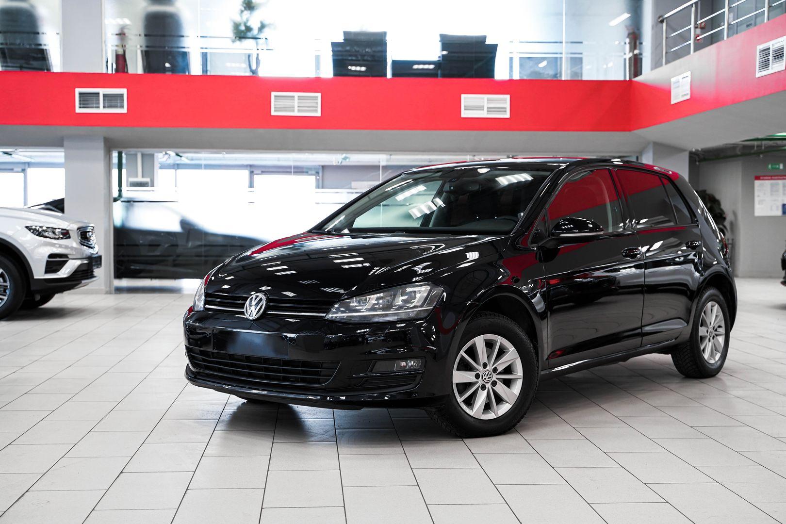 Volkswagen Golf 2013, черный, ДЦ Орехово