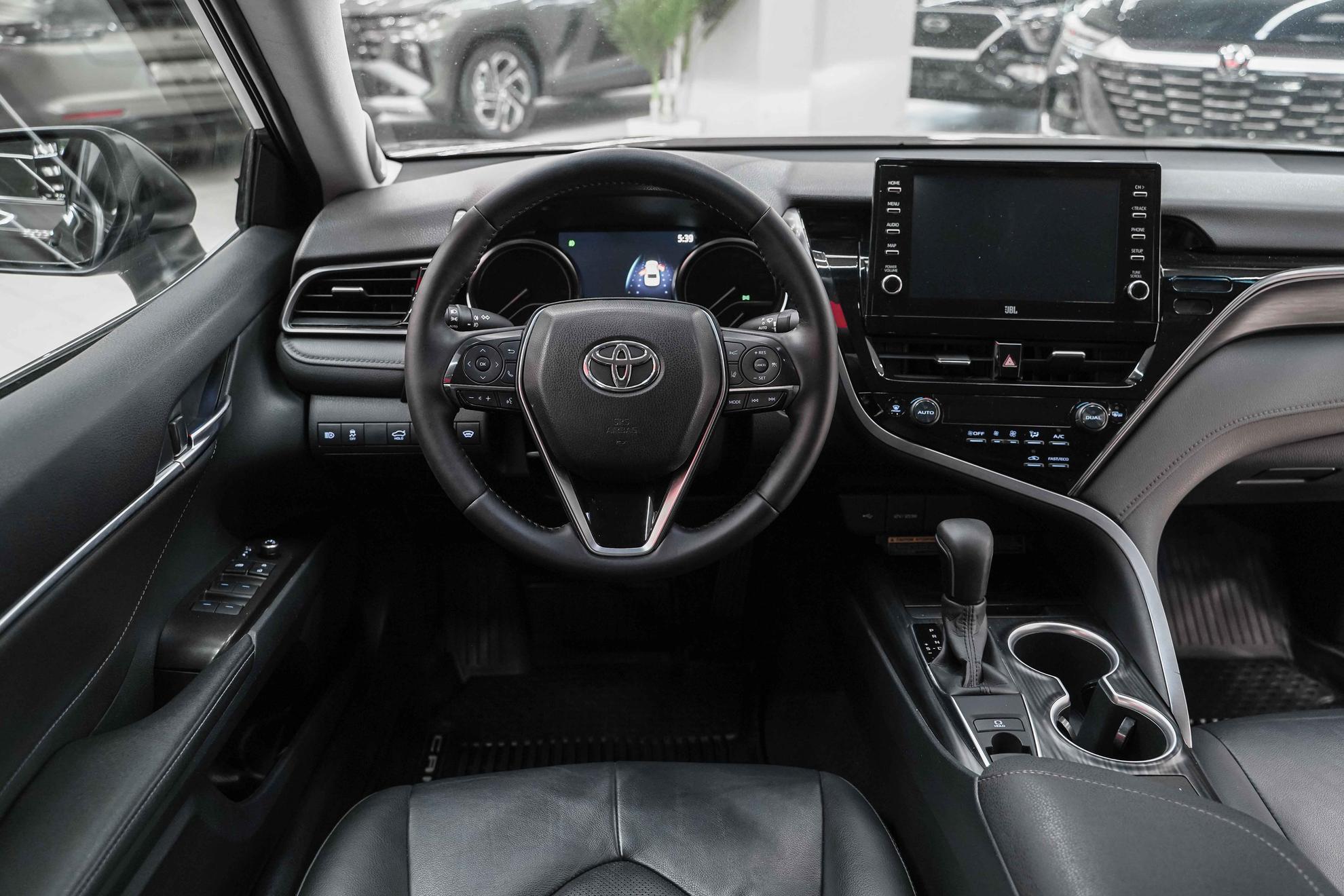Toyota Camry 2021, коричневый, ДЦ Орехово