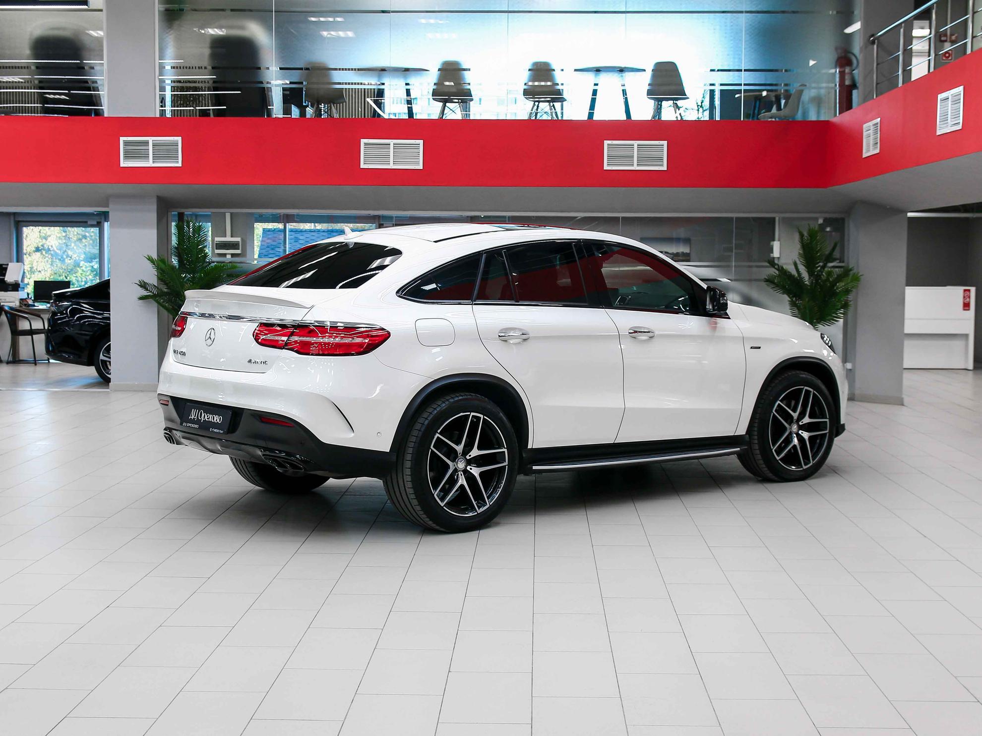 Mercedes-Benz GLE Coupe 2016, белый, ДЦ Орехово