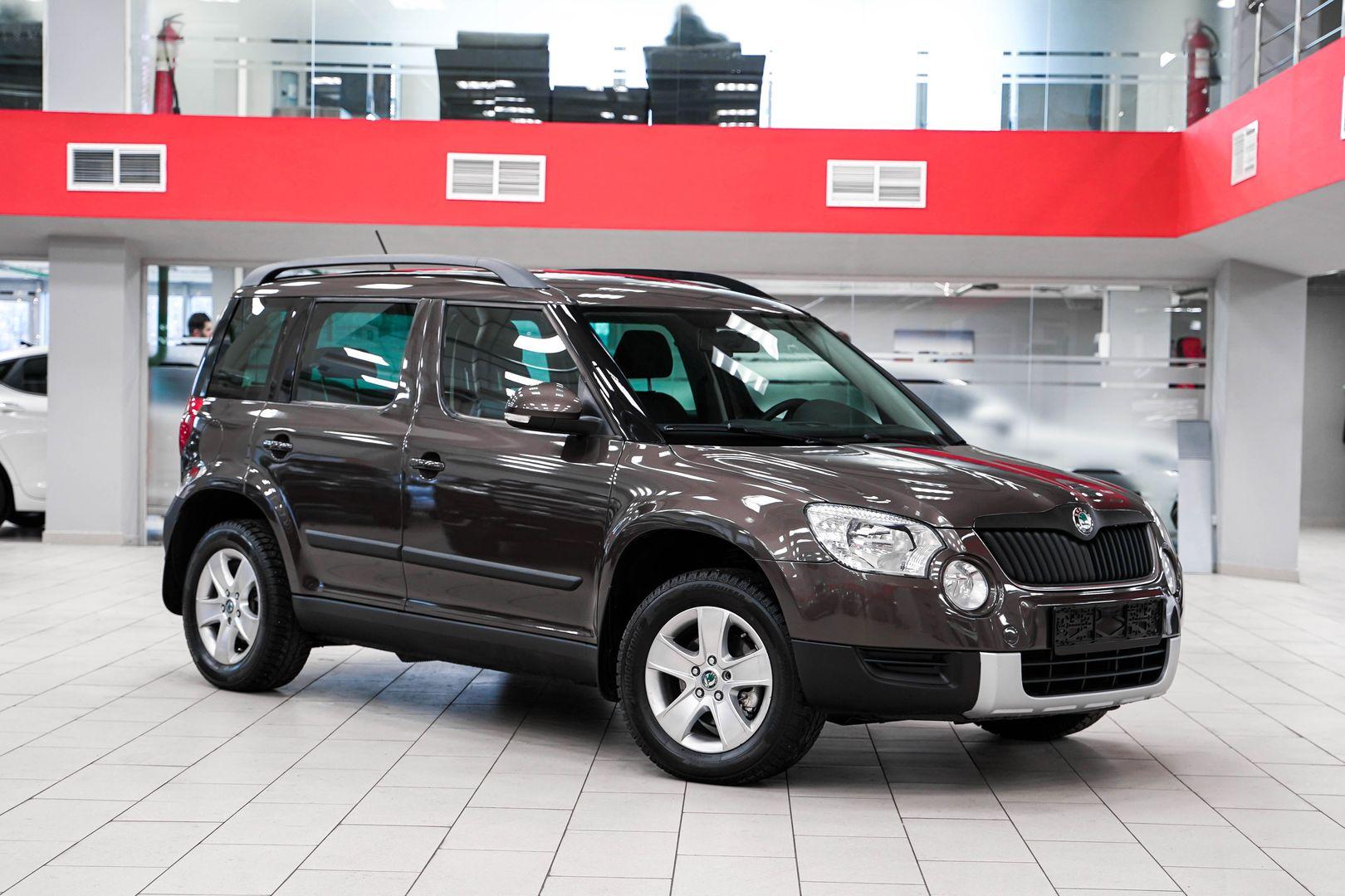 Skoda Yeti 2012, коричневый, ДЦ Орехово
