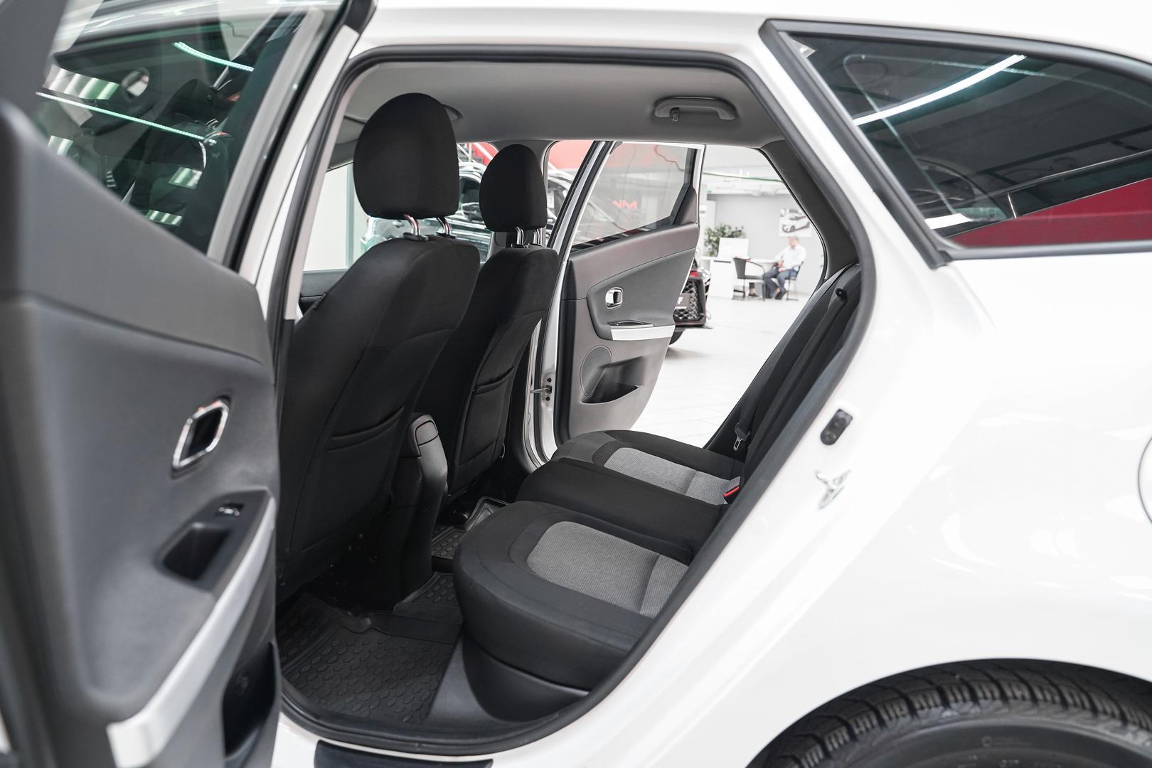 Kia Ceed 2016, белый, ДЦ Орехово