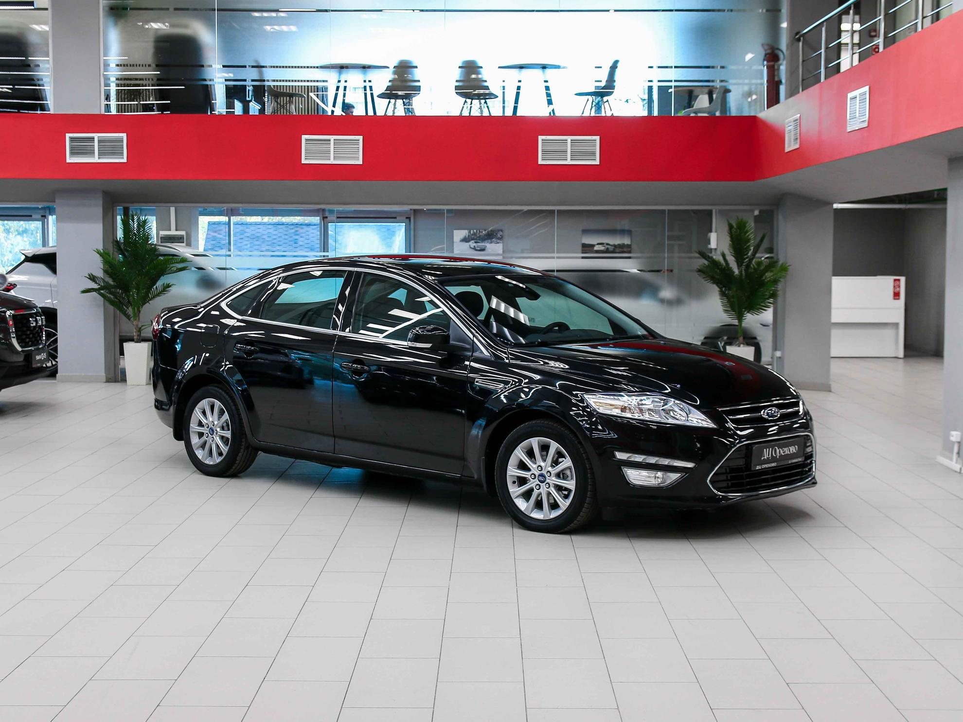 Ford Mondeo 2013, черный, ДЦ Орехово