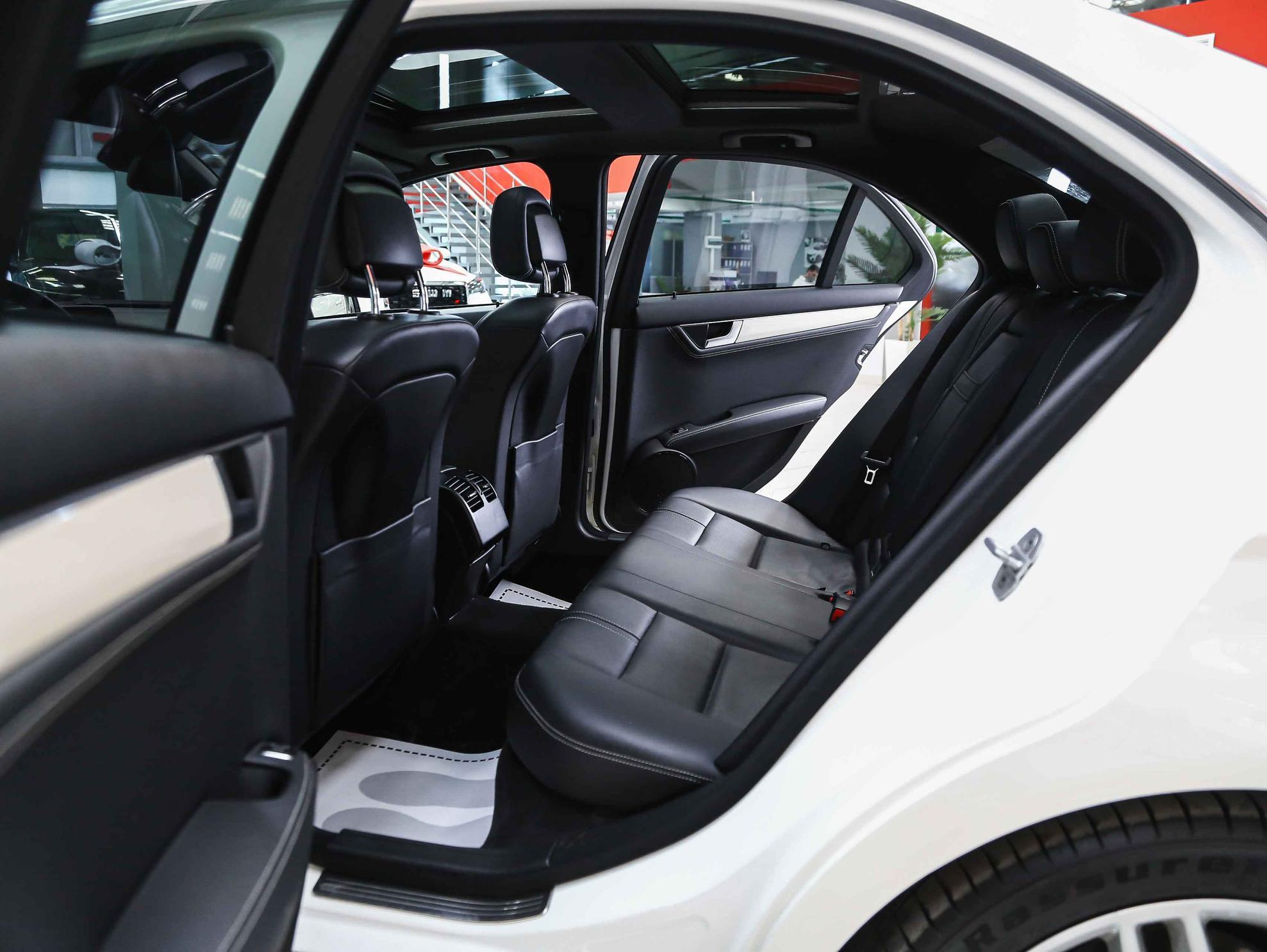 Mercedes-Benz C-Класс 2012, белый, ДЦ Орехово